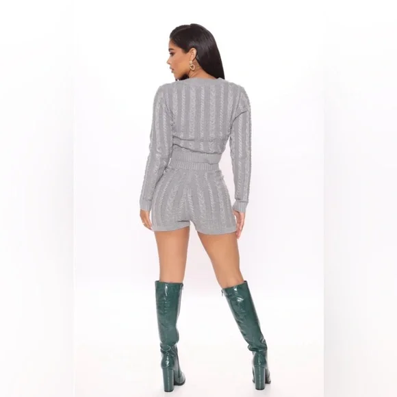 Fashion Nova Move Knit Sweater Set Short - Picture 2 of 3
